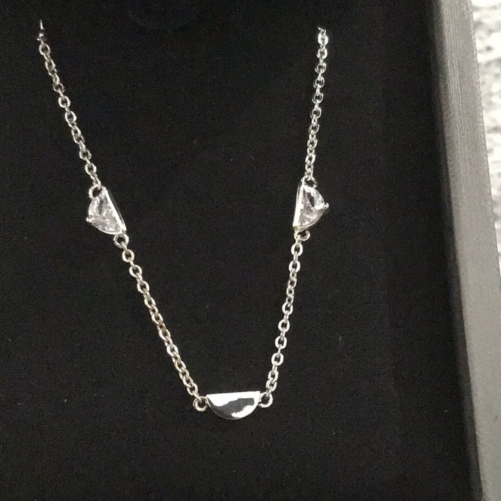 Silver tone necklace with Rhinestones